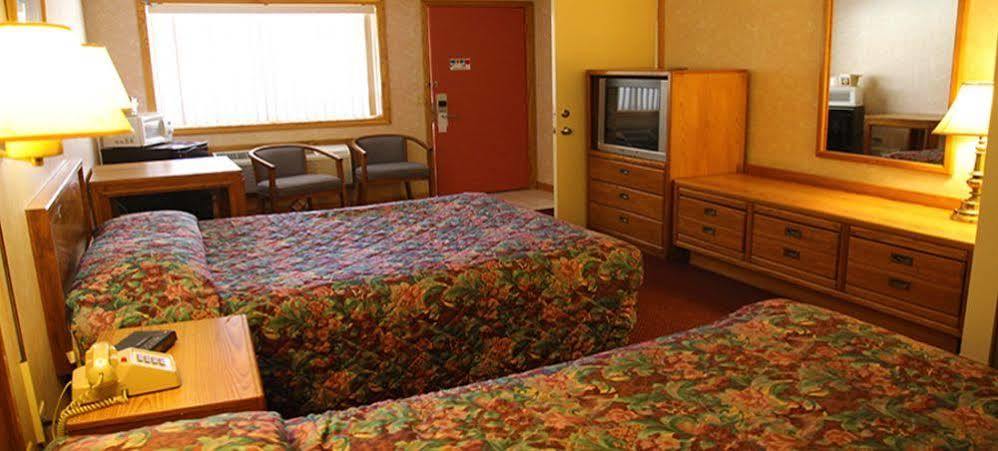 Iron Road Inn Elkins Εξωτερικό φωτογραφία